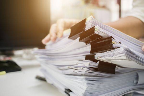 Paper Stack Tracability 8 Benefits Of Paperless Traceability Records